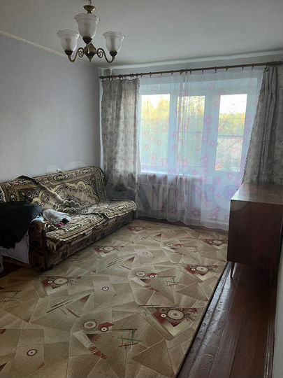2-к. квартира, 47 м², 3/5 эт.