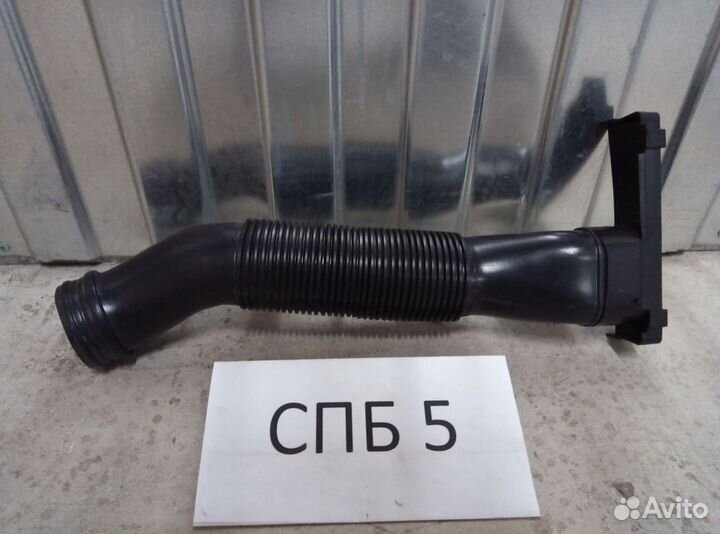 Патрубок фильтра воздуха Volkswagen Polo 5 2010