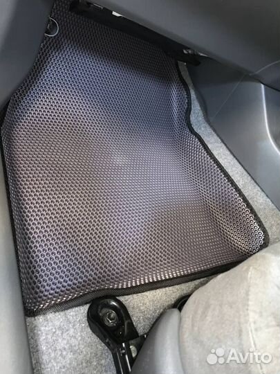 Eva ева эва коврики на Toyota Prius в Чите