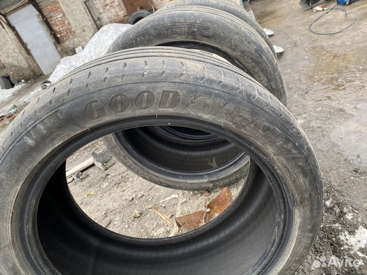 Goodyear Eagle F1 Asymmetric 2 2.25/4.5 R17