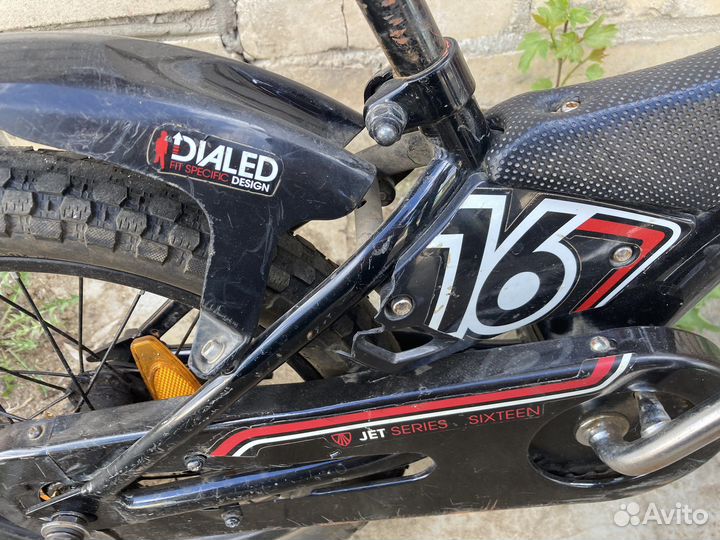 Детский велосипед бу 16