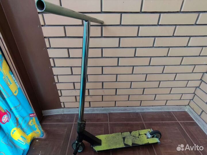 Трюковой самокат