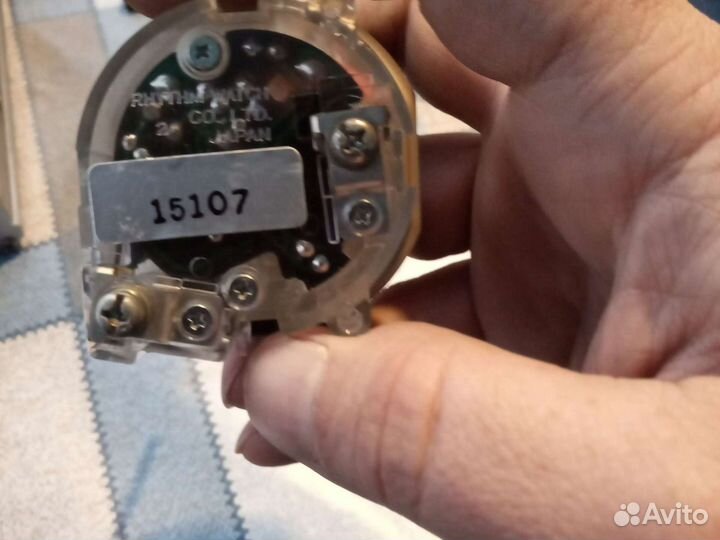 Автомобильные часы toyota