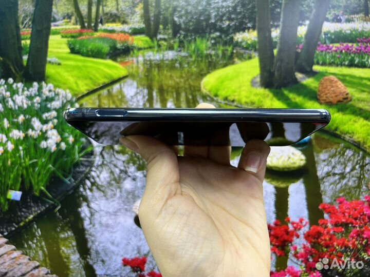 Samsung Galaxy S10e, 6/128 ГБ