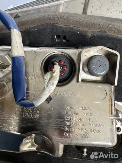 Фонарь задний Lexus LX 570 2008-2009