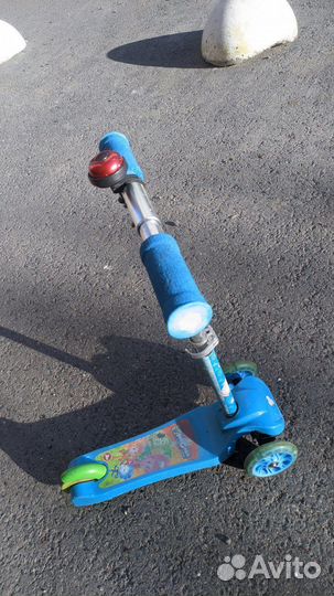 Самокат детский трехколесный со светящимися колеса