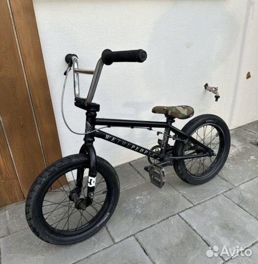 Трюковой велосипед BMX R16