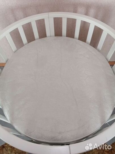 Матрас в круглую кроватку