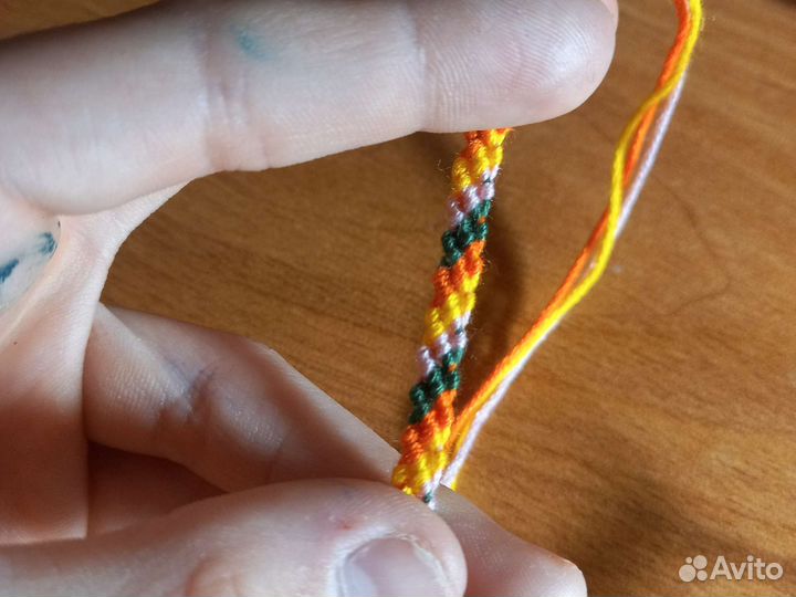 Фенечки из пряжи (мулине)