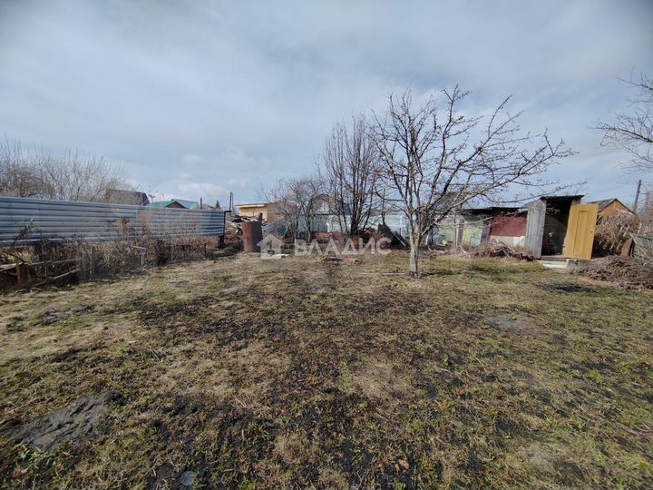 Дача 21 м² на участке 4 сот.