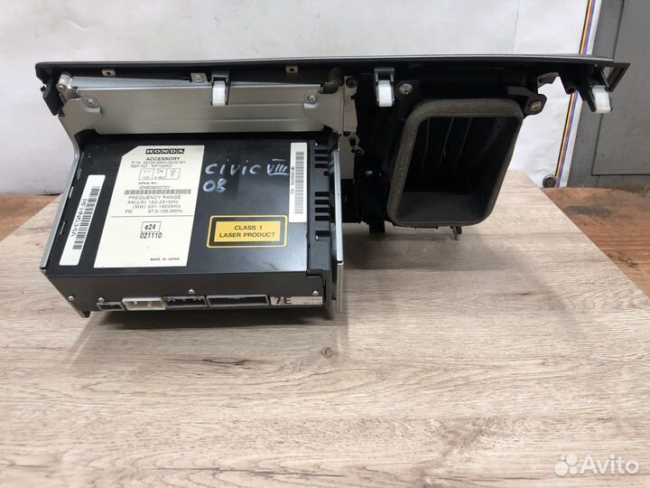 Магнитола Honda Civic 8