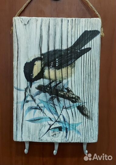 Ключница настенная из дерева