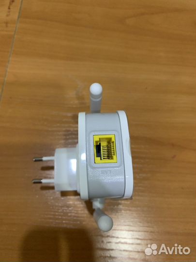 Усилитель беспроводного сигнала D-Link