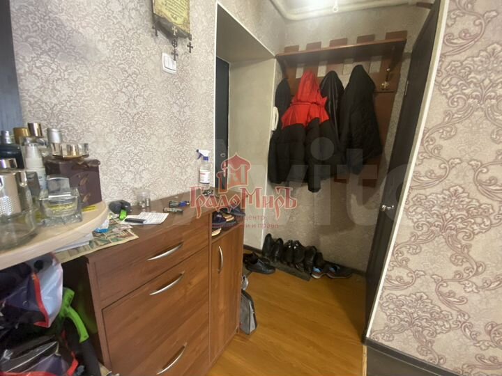 2-к. квартира, 42 м², 1/5 эт.