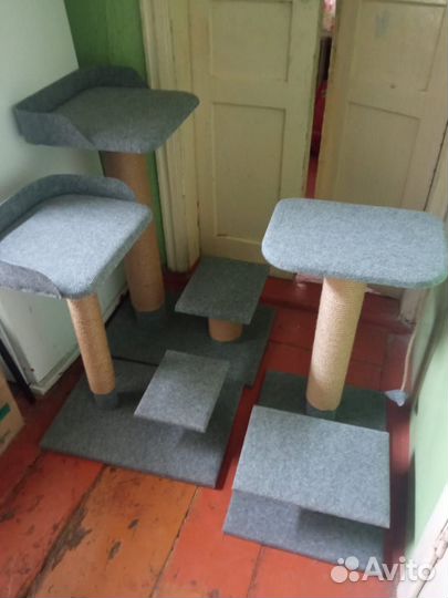 Когтеточка столбик с лежанкой