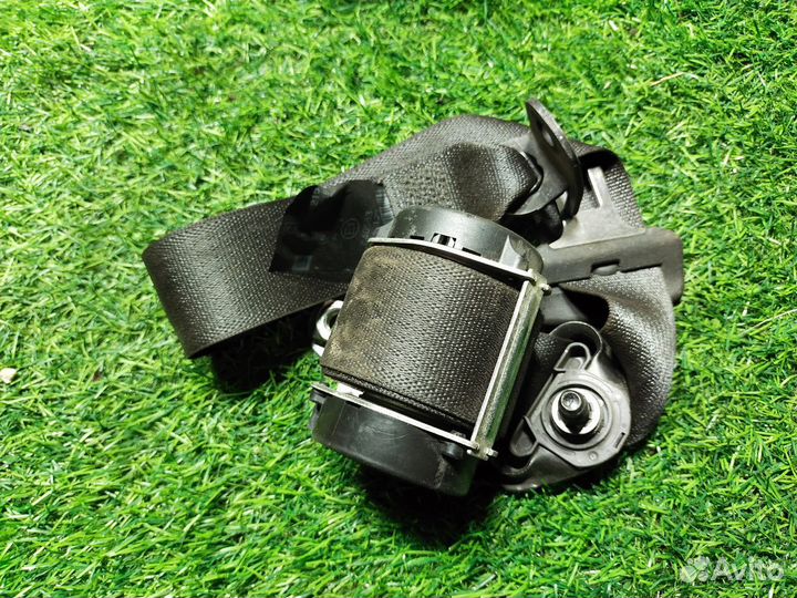 Ремень безопасности Opel