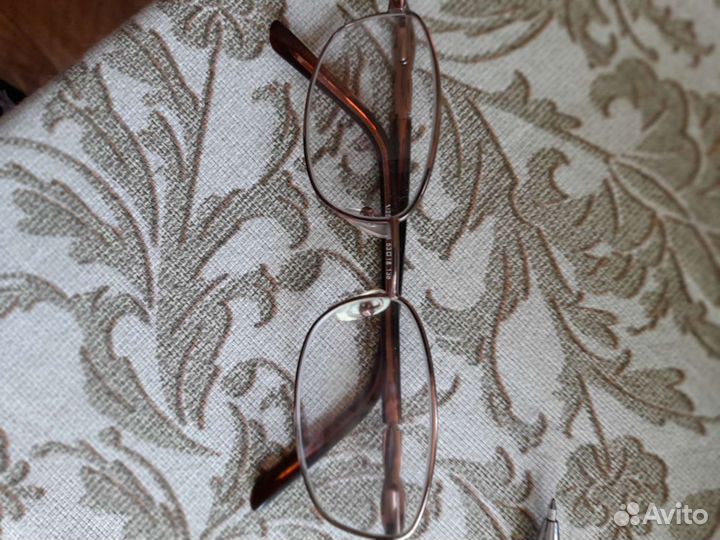 Очки с диоптриями, +2,5