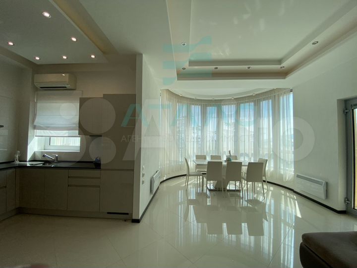 3-к. апартаменты, 100 м², 2/9 эт.