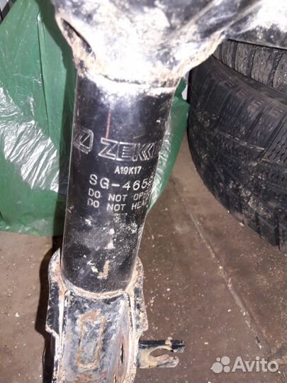 Стойки амортизатора мазда 626gf