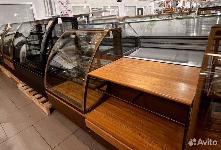 Витрина кондитерская Norpe saga-135