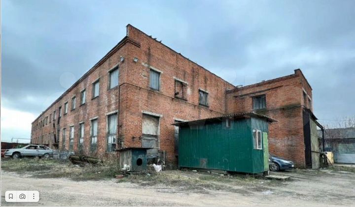 Гараж, Производство 900 м²