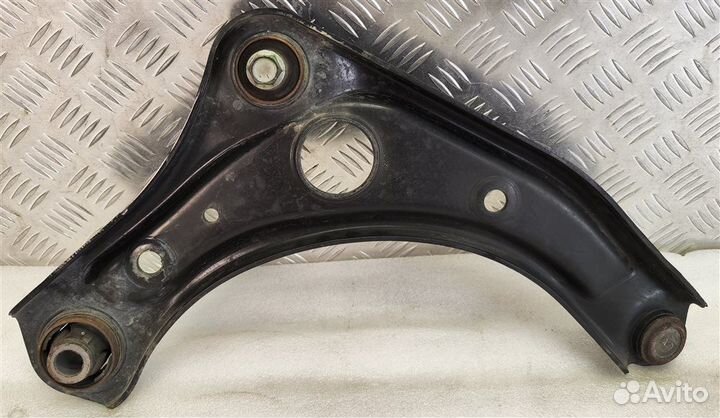 Рычаг передний левый Nissan Note E Power HE12