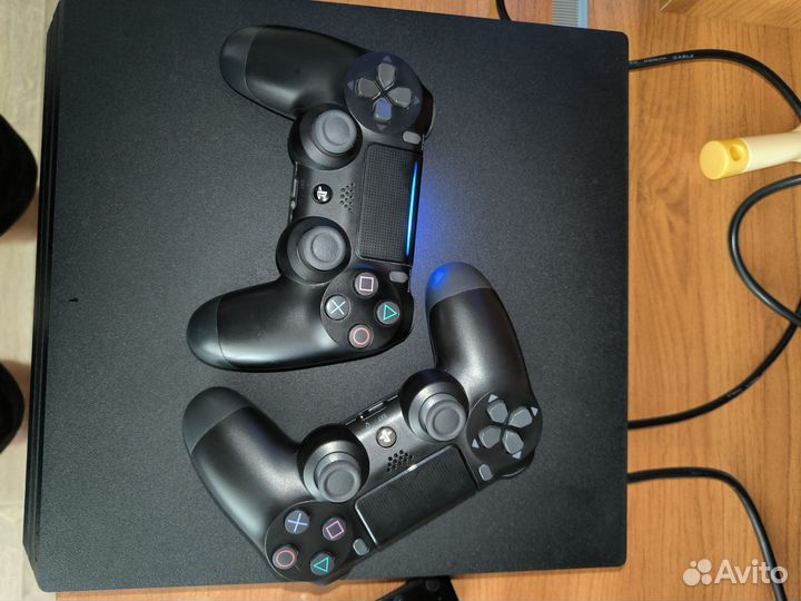 Sony playstation 4 pro 1tb