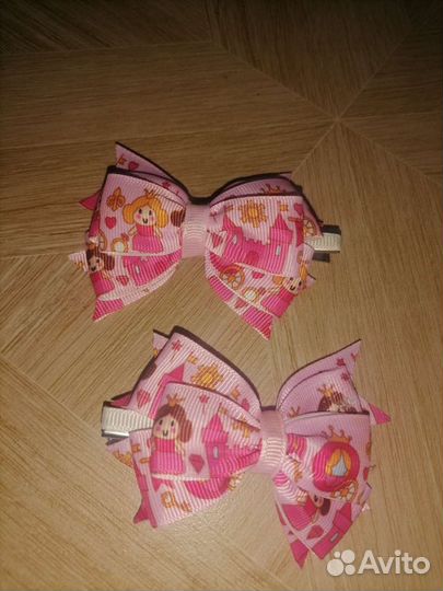Бантики на заколках
