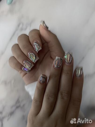 Маникюр на дому