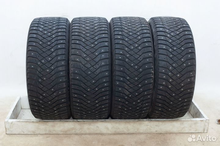 Goodyear UltraGrip Arctic 2 235/45 R18 98T