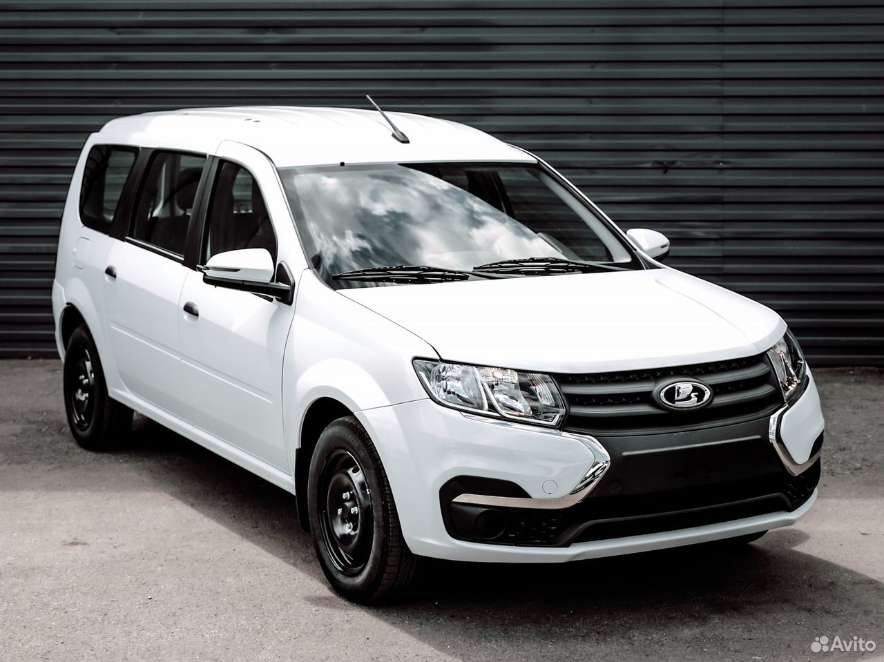 ВАЗ (LADA) Largus 1.6 MT, 2026