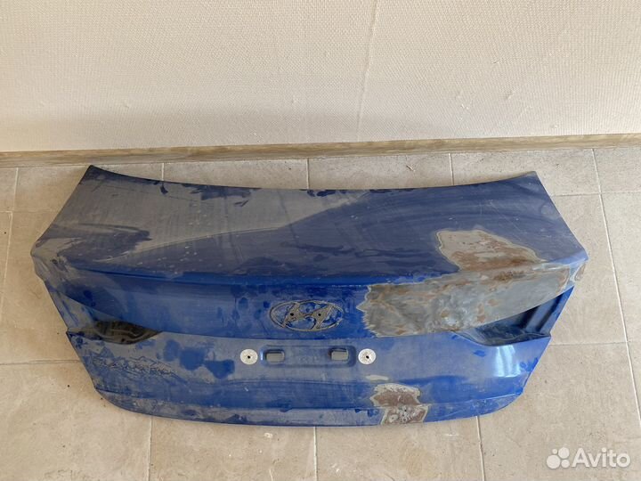 Крышка багажника на hyundai elantra 6