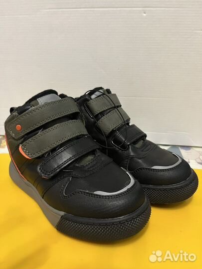 Демисезонные ботинки 28