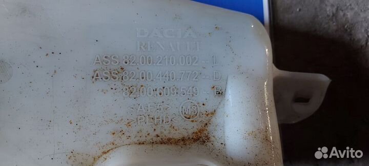 Бачок омывателя renault logan Логан 1 2011
