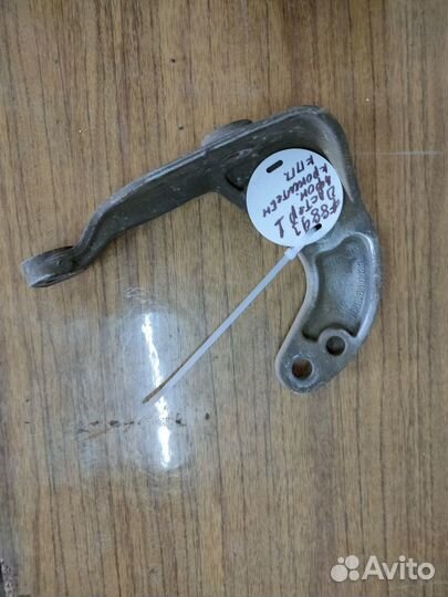 Кронштейн раздатки Renault Duster