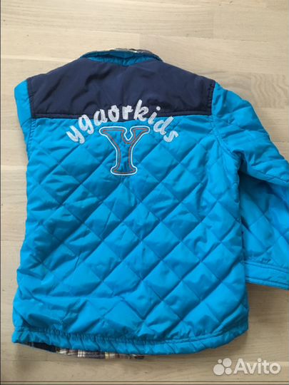 Легкая курточка и хлопковая кофта