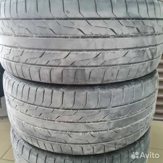 Toyo DRB 245/45 R18 96W