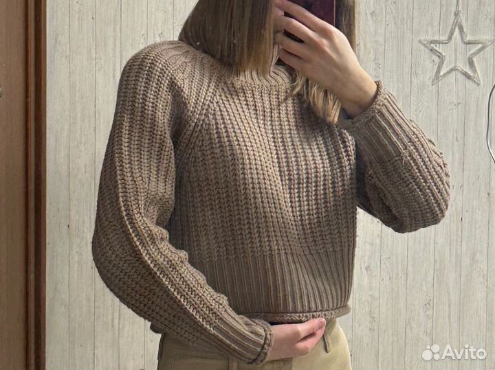 Свитер женский