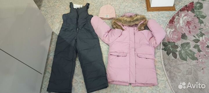 Зимний костюм для девочки 122 новый