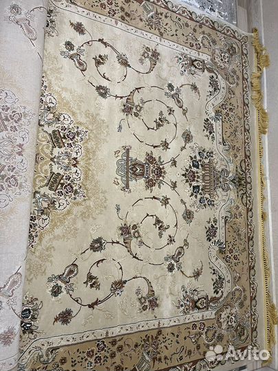 Ковер очень красивый