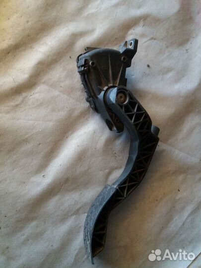 Педаль газа chery sweet qq 2006г