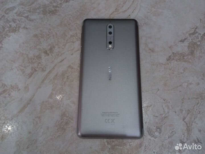 Nokia 8