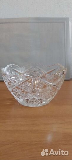 Хрустальная ваза