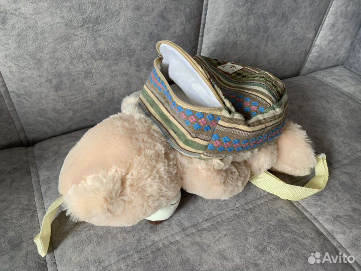 Плюшевый медведь-рюкзак