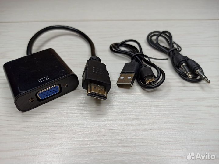 Конвертер c hdmi на VGA с питанием