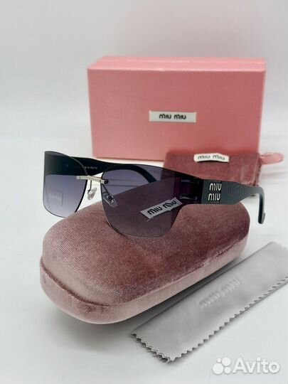 Солнцезащитные очки miu miu
