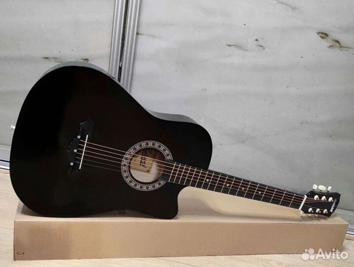 Гитара /укулеле