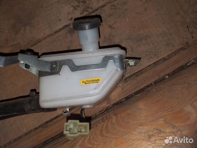 Продам бачок главного тормозного цилиндра хундай