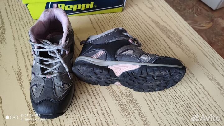 Ботинки размер 32