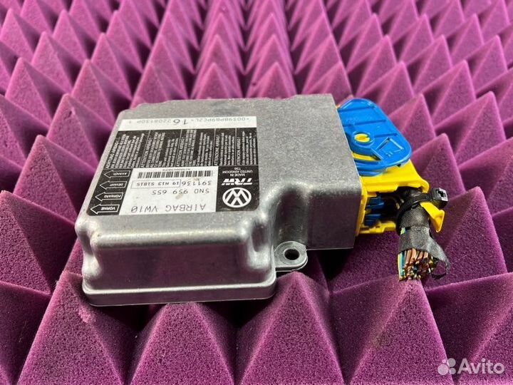 Блок управления Airbag Volkswagen Tiguan 5N CAW